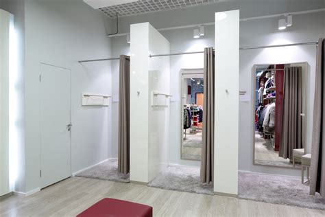 pinay dressing room|Best Fitting Rooms in Manila to Play Dress.